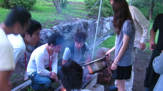 H23北信越校夏期合宿 カレー作り.JPG
